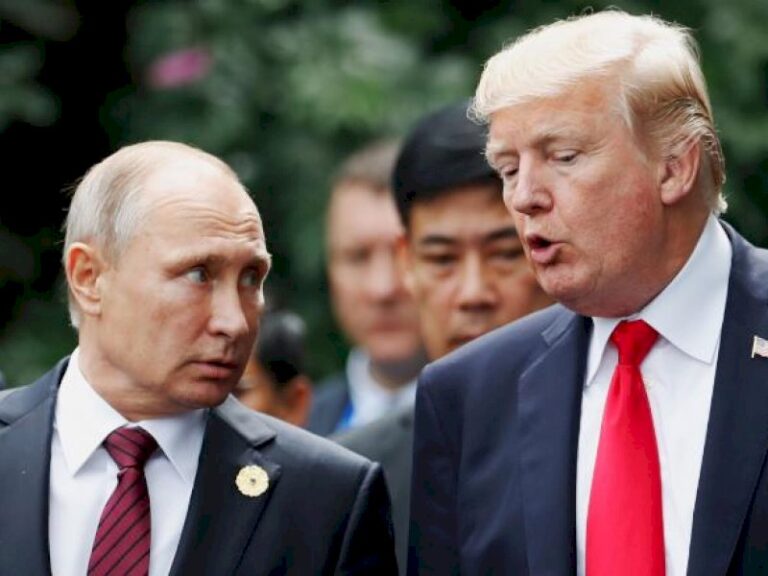Pembicaraan Rahasia Trump dan Putin