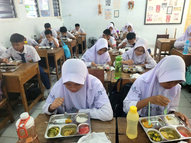 Makan Gratis
