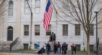 Harvard Vs Trump: Mahasiswa Asing Terjepit di Tengah Konflik