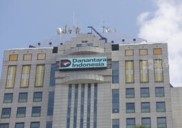 Danantara Desak BUMN Bersatu, Bukan Jalan Sendiri!