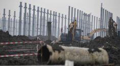 Kenapa Investasi Rp942 Triliun Hanya Menciptakan 1,2 Juta Lapangan Kerja?