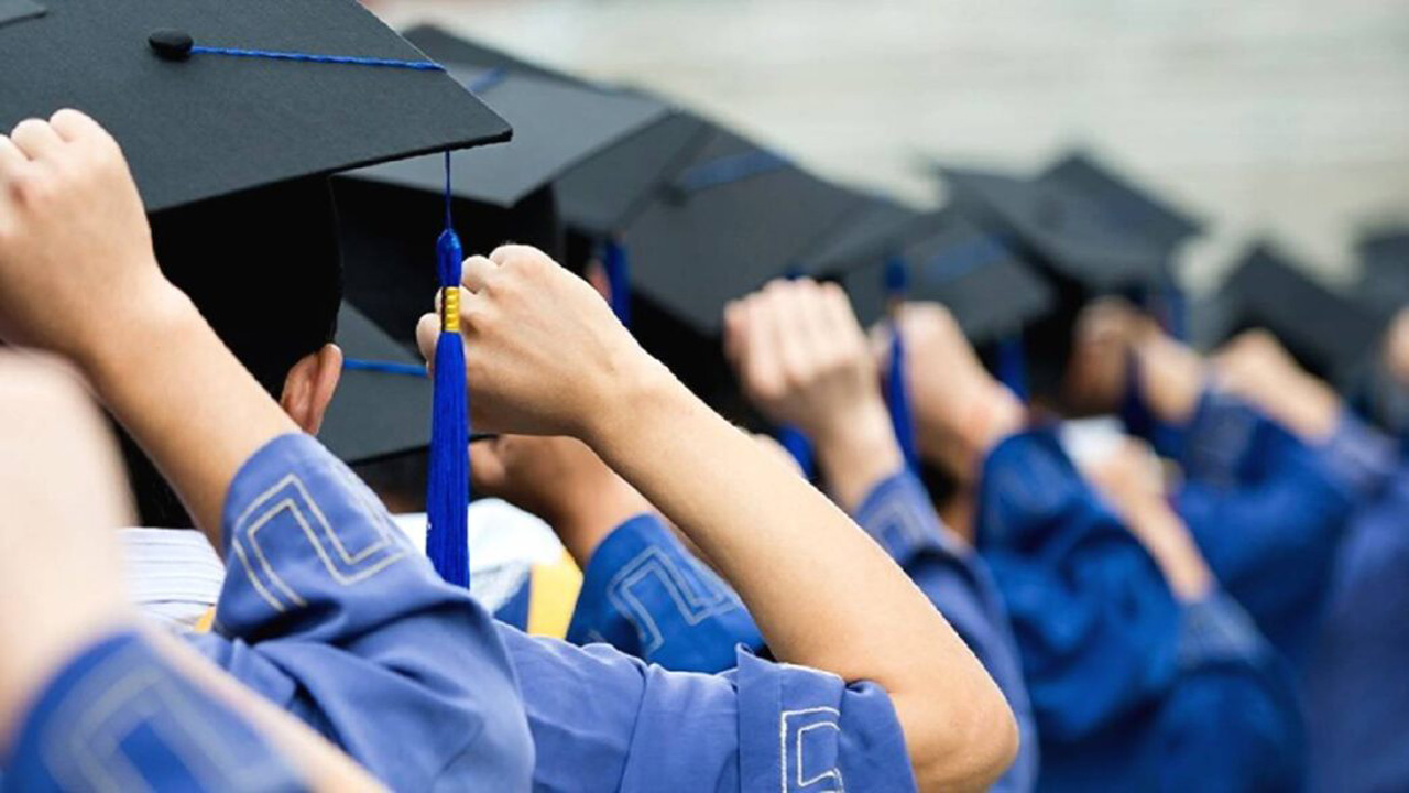 Beasiswa Kuliah Gratis D4-S1 Tahun 2025 untuk Guru dan Calon Guru Resmi Dibuka