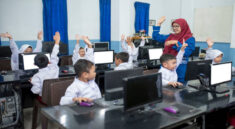 Pemerintah Mulai Distribusikan Smartboard ke Sekolah di Banten, DKI Jakarta, dan Jawa Barat