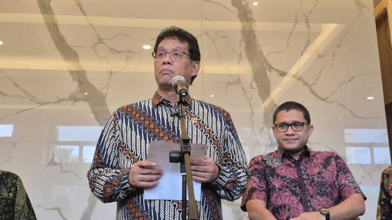 Purbaya Tegaskan Akan Hapus Peredaran Rokok Ilegal dan Tindak Oknum Bea Cukai