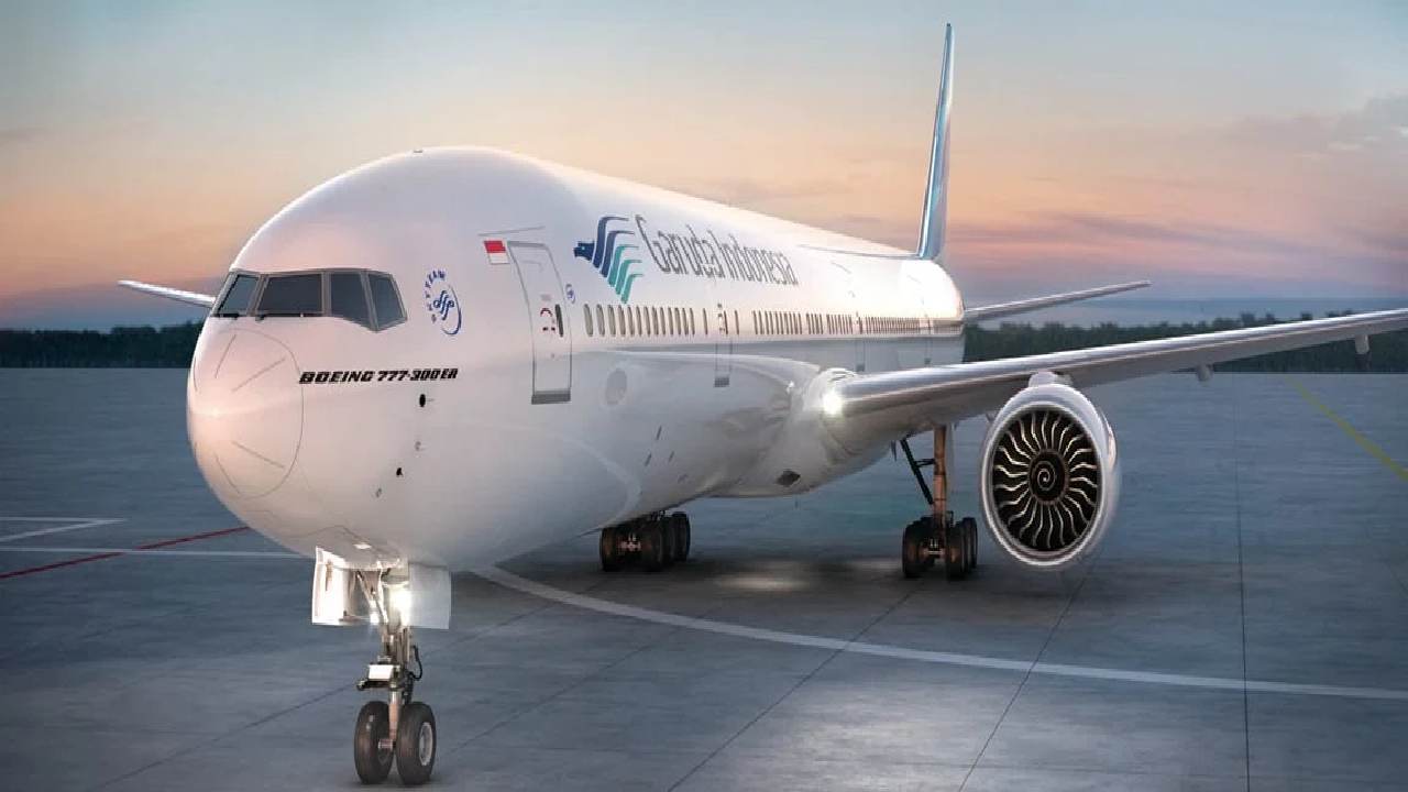 Garuda Indonesia Terbangkan 20 Ton Bantuan Logistik untuk Aceh, Medan, dan Padang