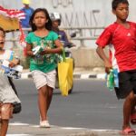 Di Balik Tisu dan Uang Receh, Ancaman Sunyi bagi Mental Anak Jalanan