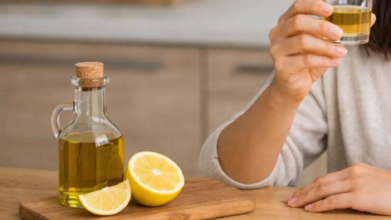Tren Minum Olive Oil Shot Saat Diet Viral, Ahli Ingatkan Kalori